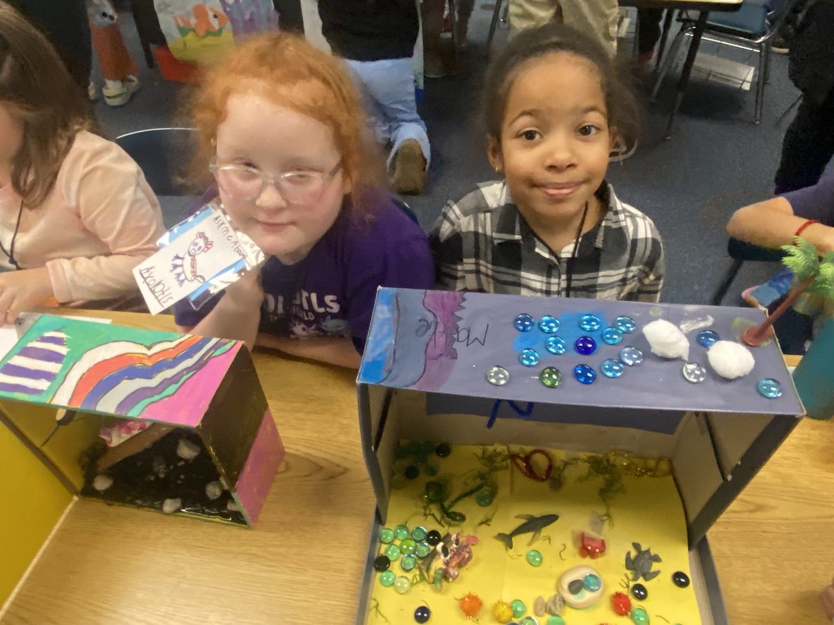 Kristina Sanders tweet media