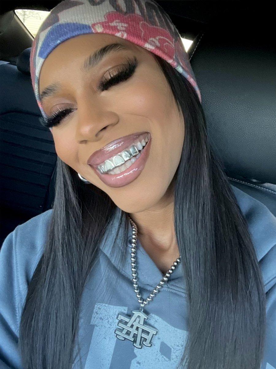 LexWithDaTea's tweet image. Love Yourz🩷