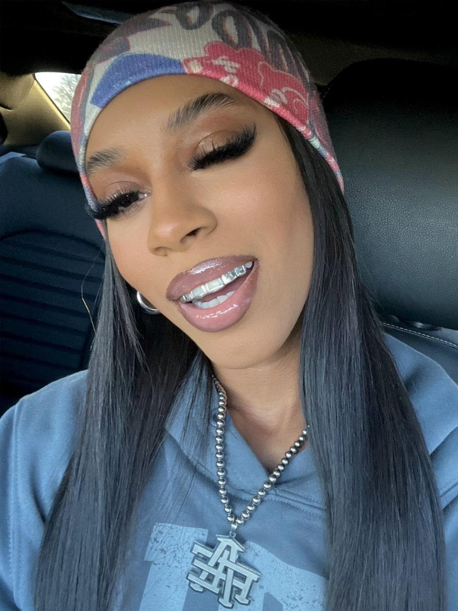 LexWithDaTea's tweet image. Love Yourz🩷