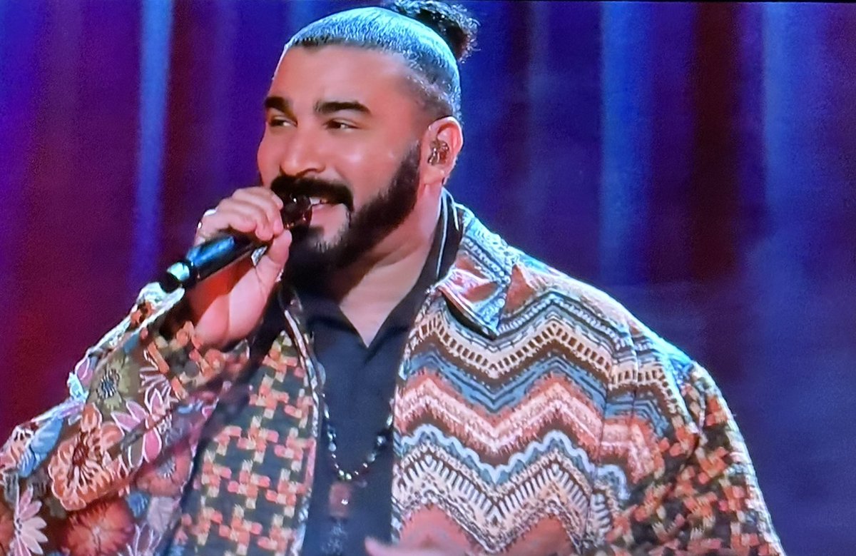StopEditor's tweet photo. Here is Shye’s competition- Adam. They’re both very good musically but Shye has a serious calmness that makes her stand out   #TheVoice2024   #theVoice https://t.co/W02hIZ5zSL