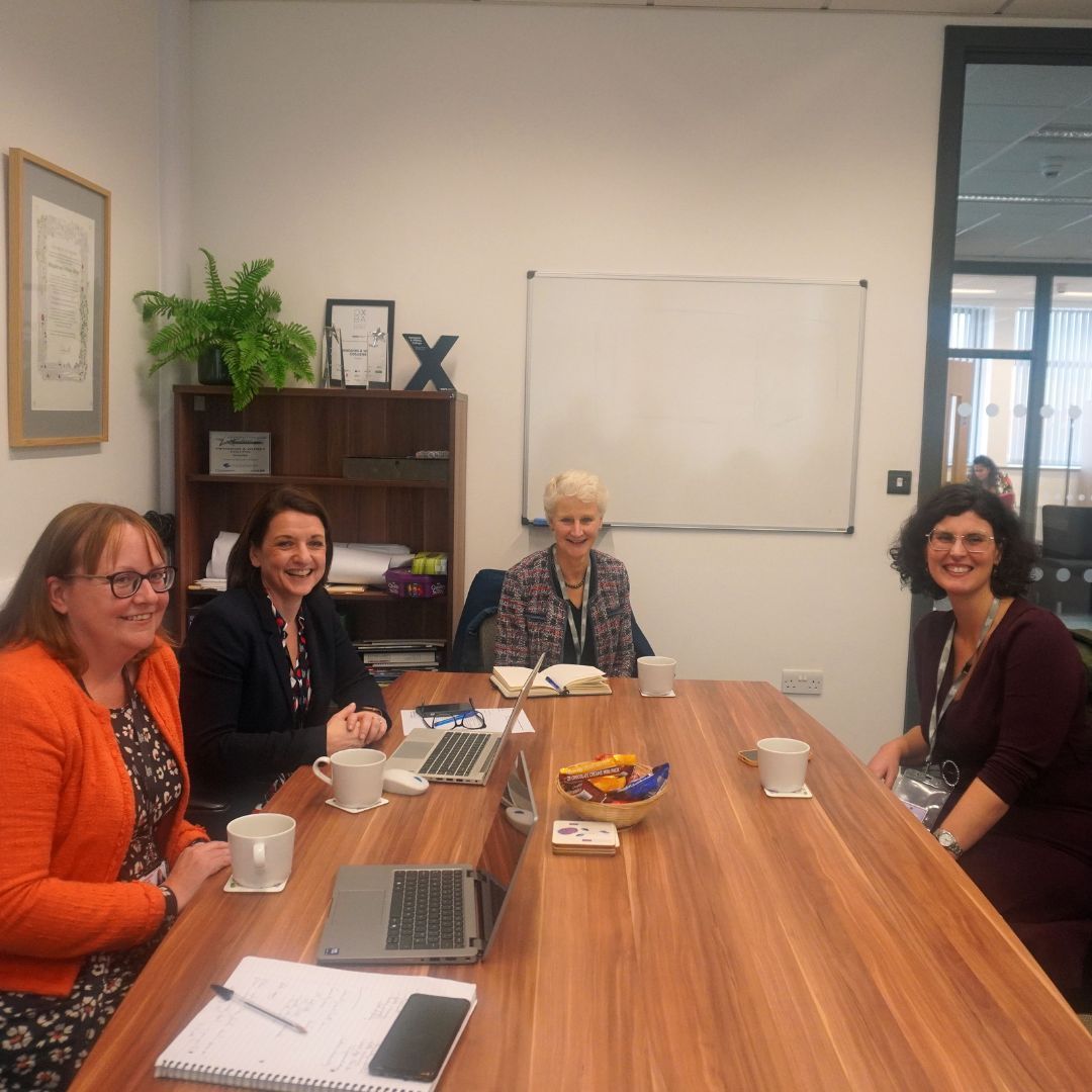 Abingdon & Witney College tweet media