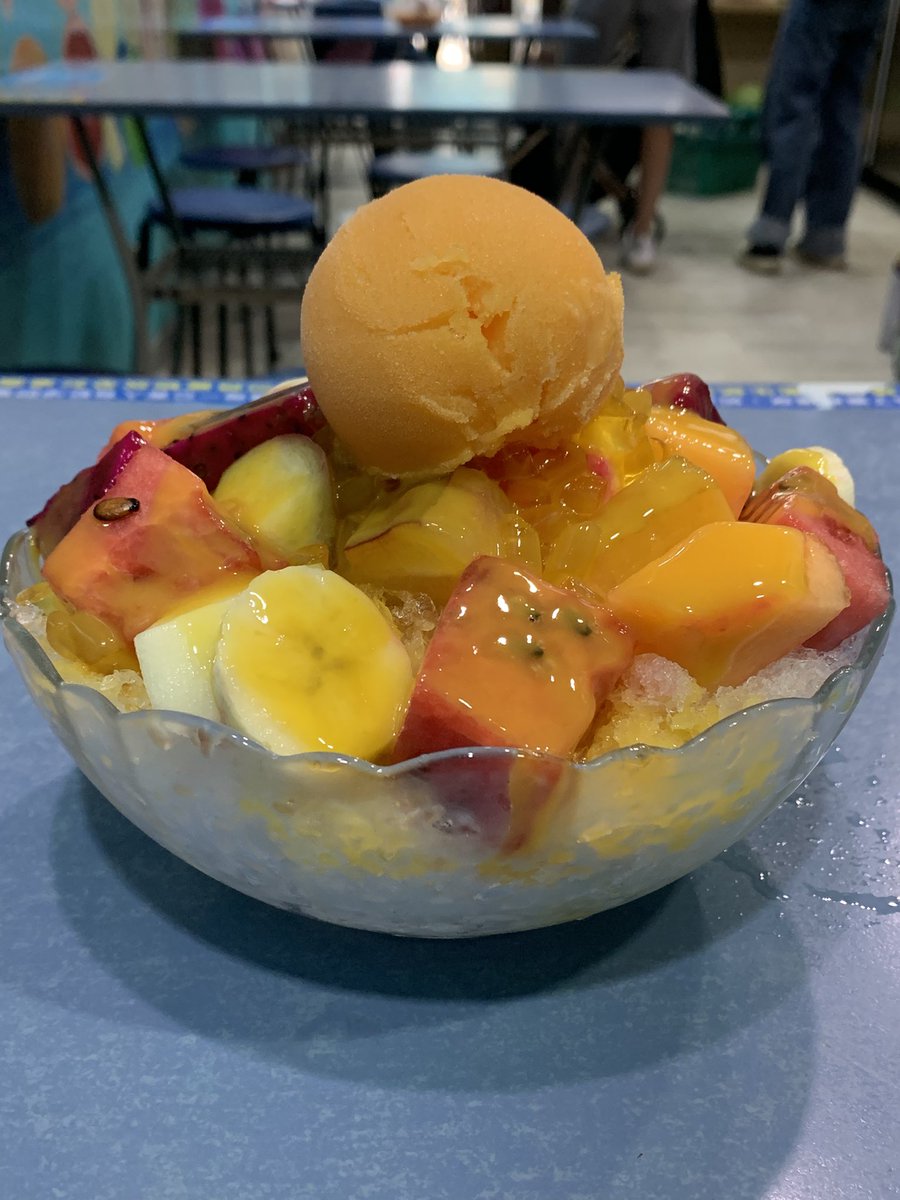 web3cd's tweet photo. 今日はアイスデー🍨🥭🍌🍈🍉
#台南 #台中 #宮原眼科 #裕成水果 https://t.co/JcS85iaj1h