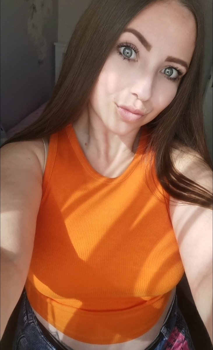 ImNeonKitten1's tweet photo. I am still alive and I will be back streaming very soon! ❤️ Just needed some mental health time! https://t.co/qGYyDbBYc5