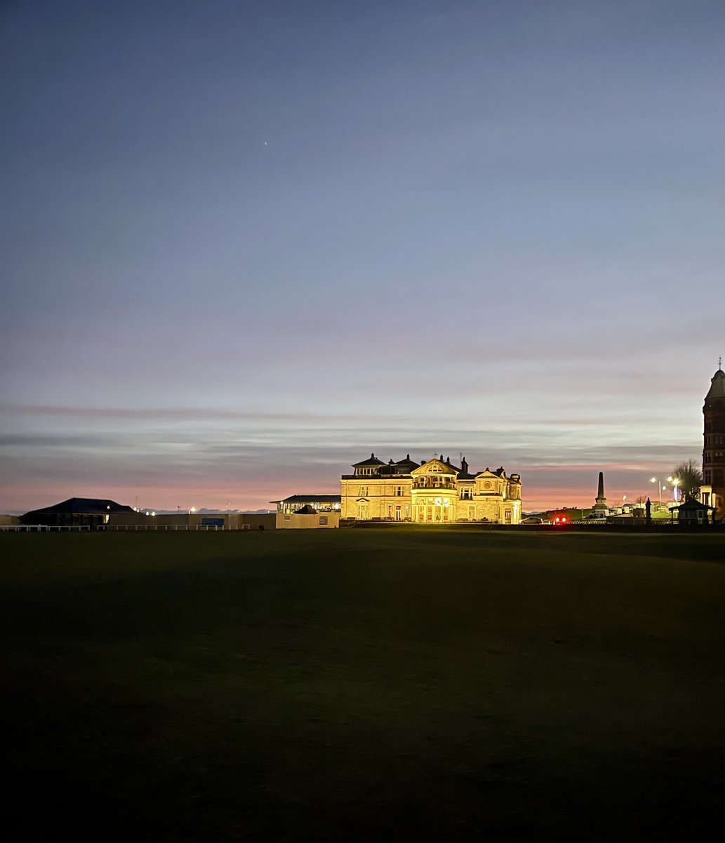 enzomazza's tweet image. #earlyrunning St. Andrews