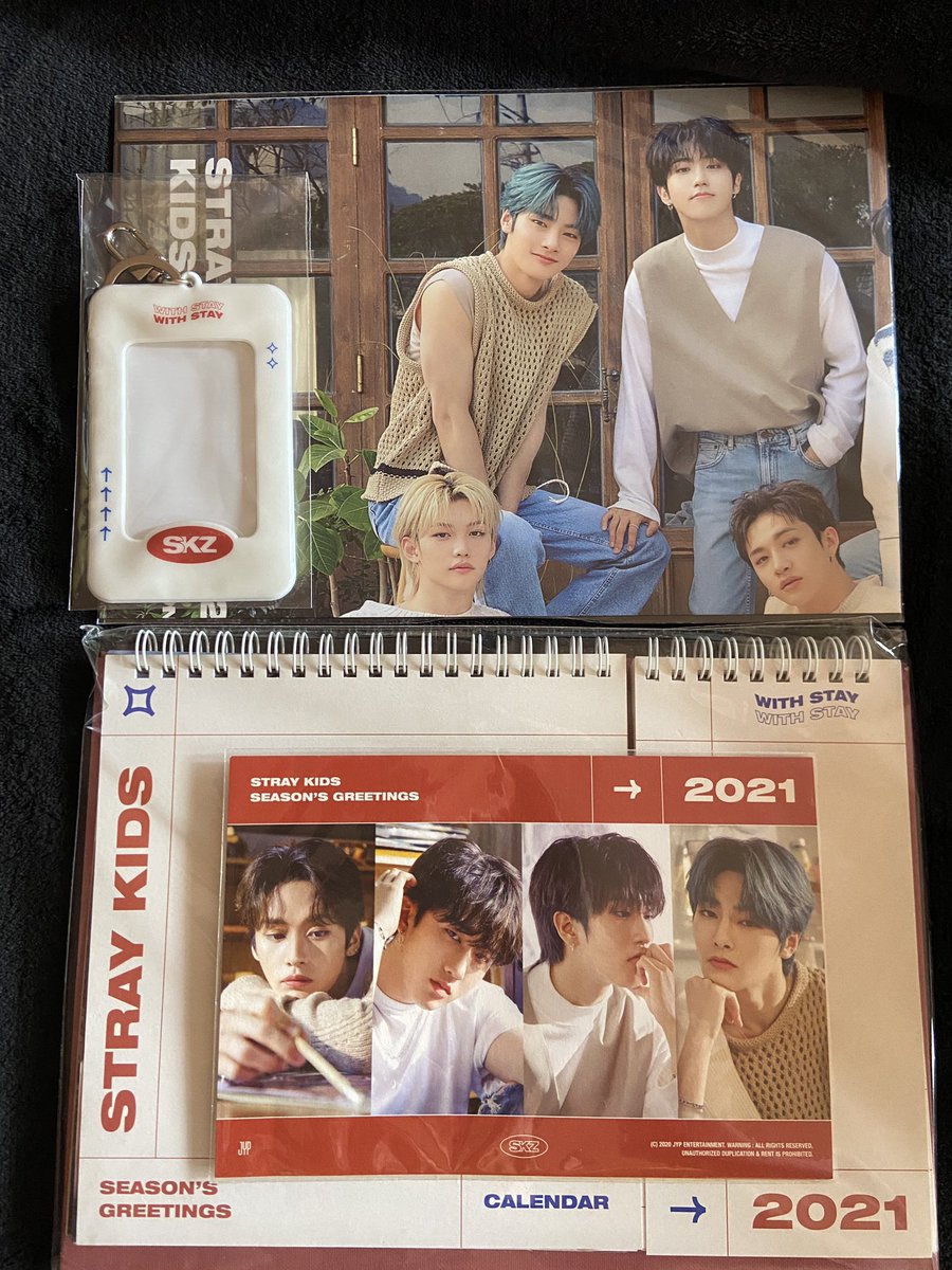 straycarts's tweet image. #straycarts_sells 

stray kids 2021 season’s greetings

- unsealed ; see pics for inclusions
           ⤷ 2100 + lsf

++ levanter as freebie

mod : jnt  
mop : gcash / maya 

🏷 wts lfb stray kids skz sg bangchan lee know changbin hyunjin han jisung felix seungmin i.n ph