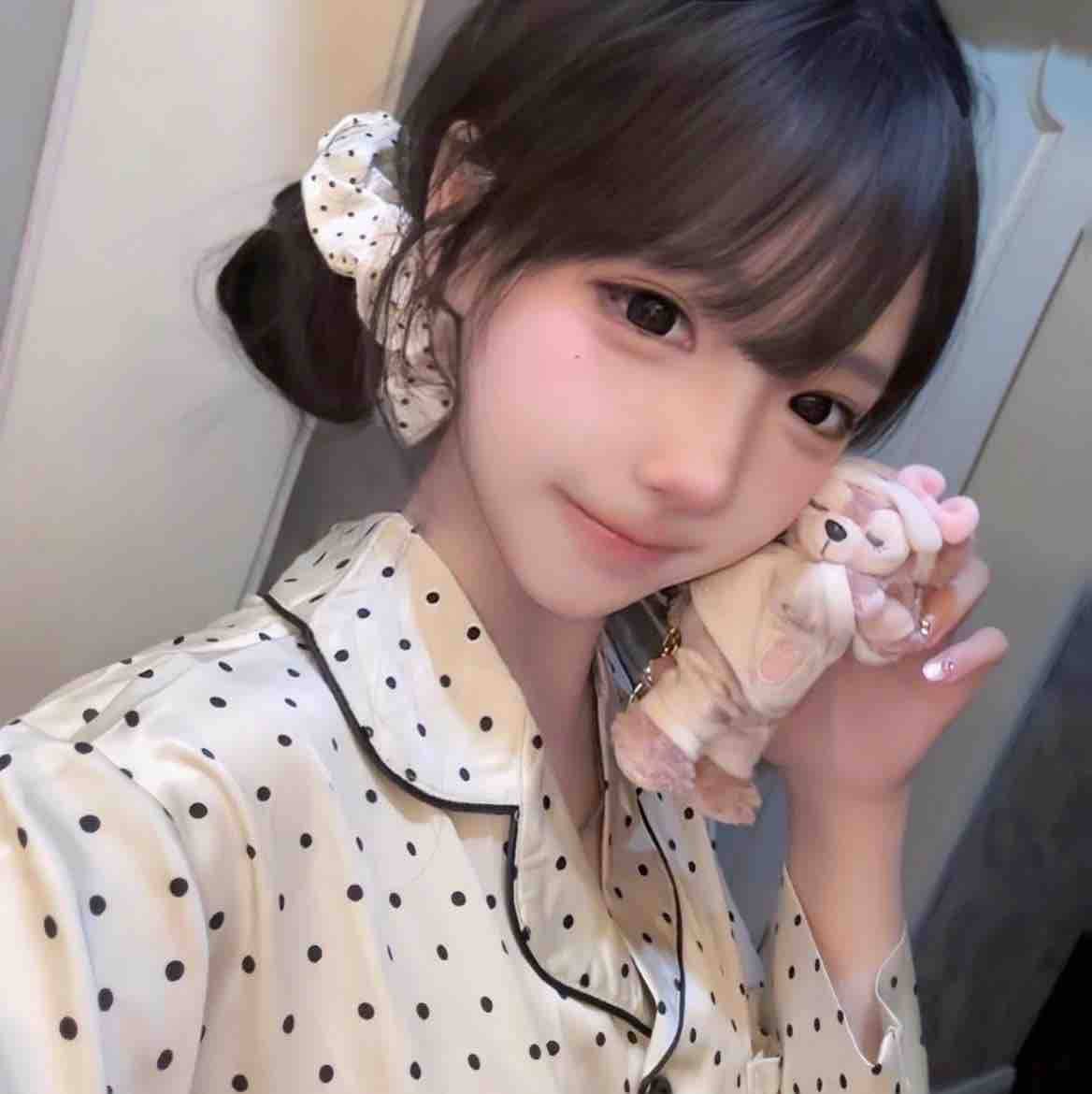 qiubite01's tweet photo. #上海  妮妮

真实抖音网红主播小红书穿搭博主年龄:06   身高:166 体重85斤 
        🐻:天然C
       没有纹身全身超级雪白无疤痕
       甜美蒓慾系美少女  清纯外表下的烧杯
       粉bb 白虎一线天.白裡透紅 童颜粉🐻
       外萌内骚榨汁机 极品少萝
       🉑接吻🉑69🈲醉酒 https://t.co/a7yVjZzaQw