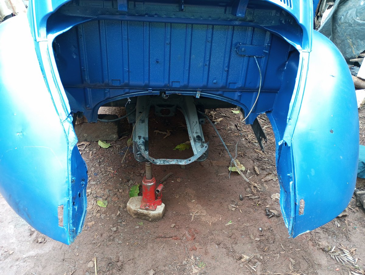 Shani_Electrics's tweet image. A gearbox swap has been done to some better one ✅✅✅

#projectbug