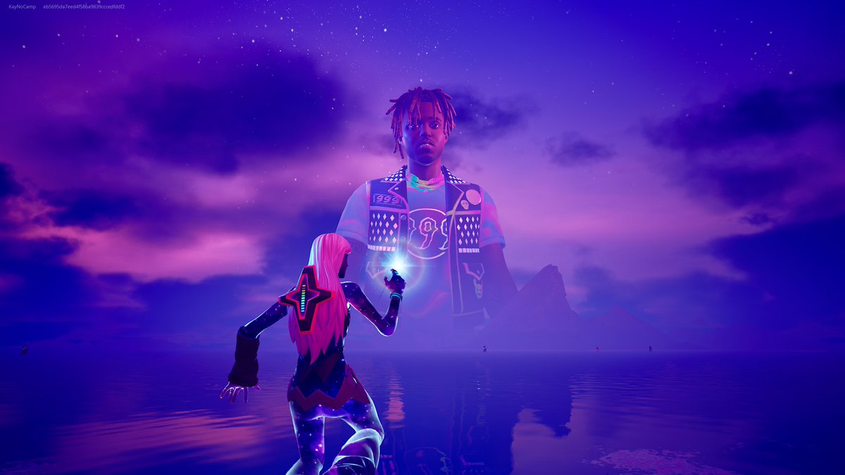 simplysimp4you's tweet photo. forgot to post my favorite pics that I took from the live event 🥹🤍 #Fortnite #JuiceWRLD https://t.co/TcLP7KzDDt