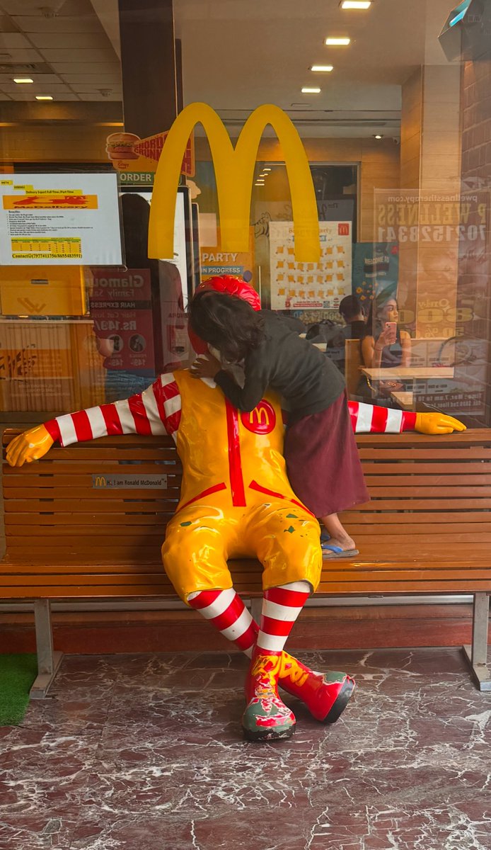Pure Love and Friendship. 

I dont know this little fairy but she got the most genuine smile on my face after ages 

<a href="/mcdonaldsindia/">McDonald's India</a> 
<a href="/McDonaldsCorp/">McDonald's Corporation</a> 
<a href="/McDonalds/">McDonald's</a>
