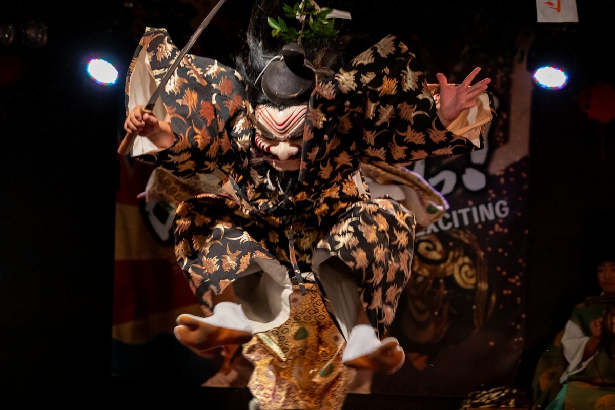 103103aki's tweet photo. 11月23日(土)

出雲アポロ

のぼせもんっ！

国譲り

photo by 546 https://t.co/Umup9ZoF3T
