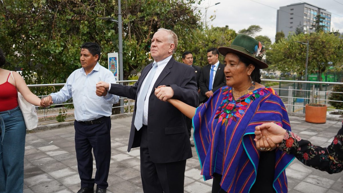 Defensoría del Pueblo de Ecuador tweet media