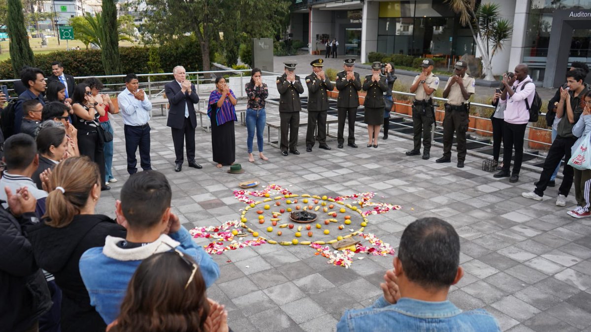 Defensoría del Pueblo de Ecuador tweet media