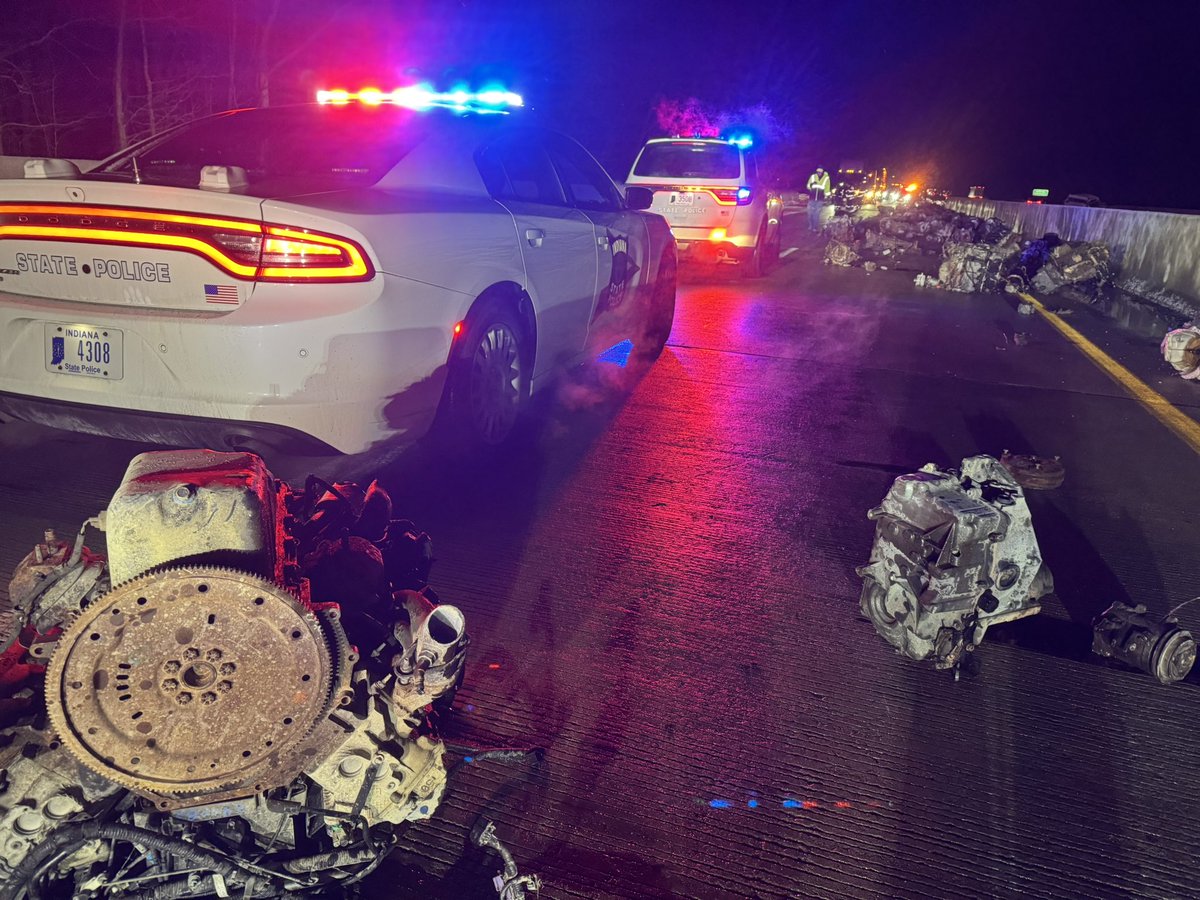ISPVersailles's tweet image. Due to a crash that occurred just before 9:00 pm this evening on I-65 NB near the 46 mile marker in Jackson County, traffic is still being diverted onto US 31 at the Uniontown Exit (41 mm) while crews work to clear multiple engines that were spilled from a trailer on the roadway.