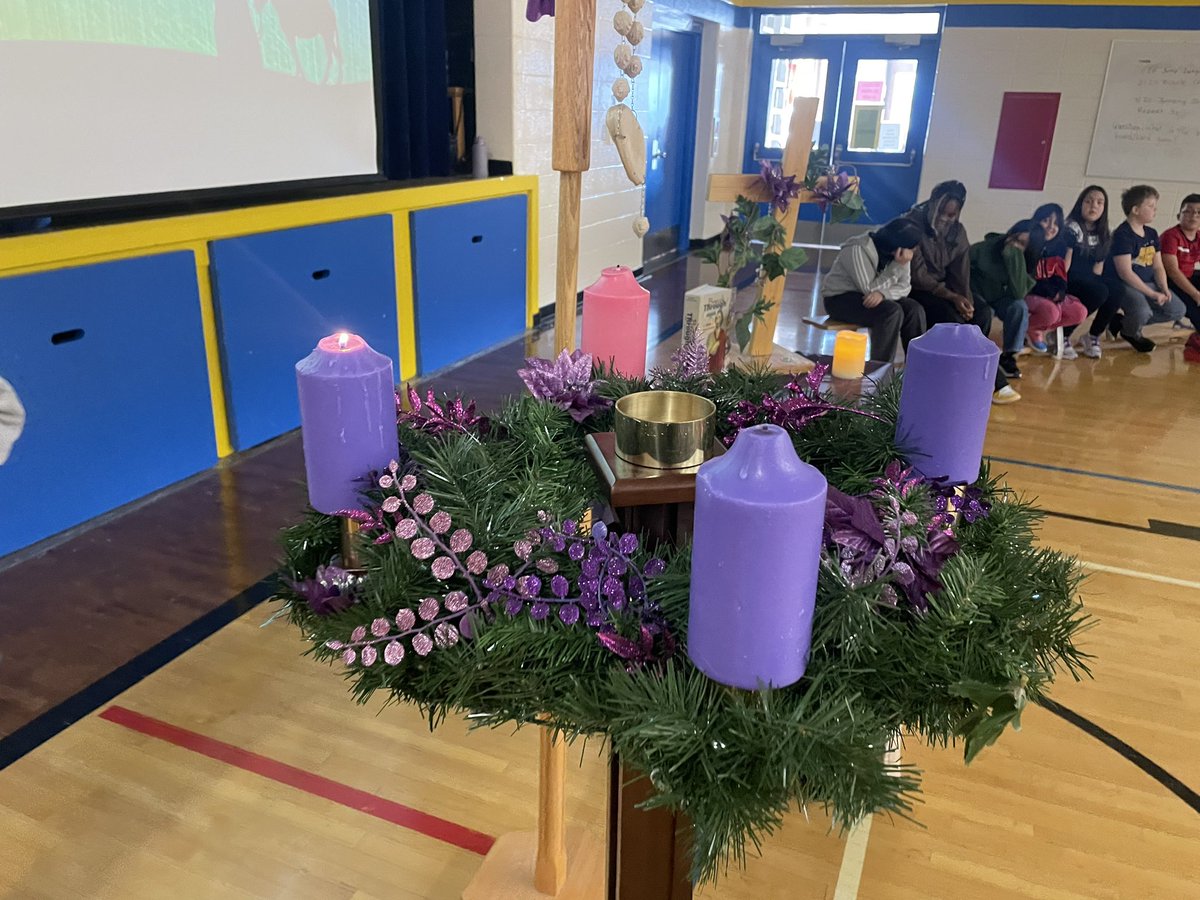 Holy Family School tweet media