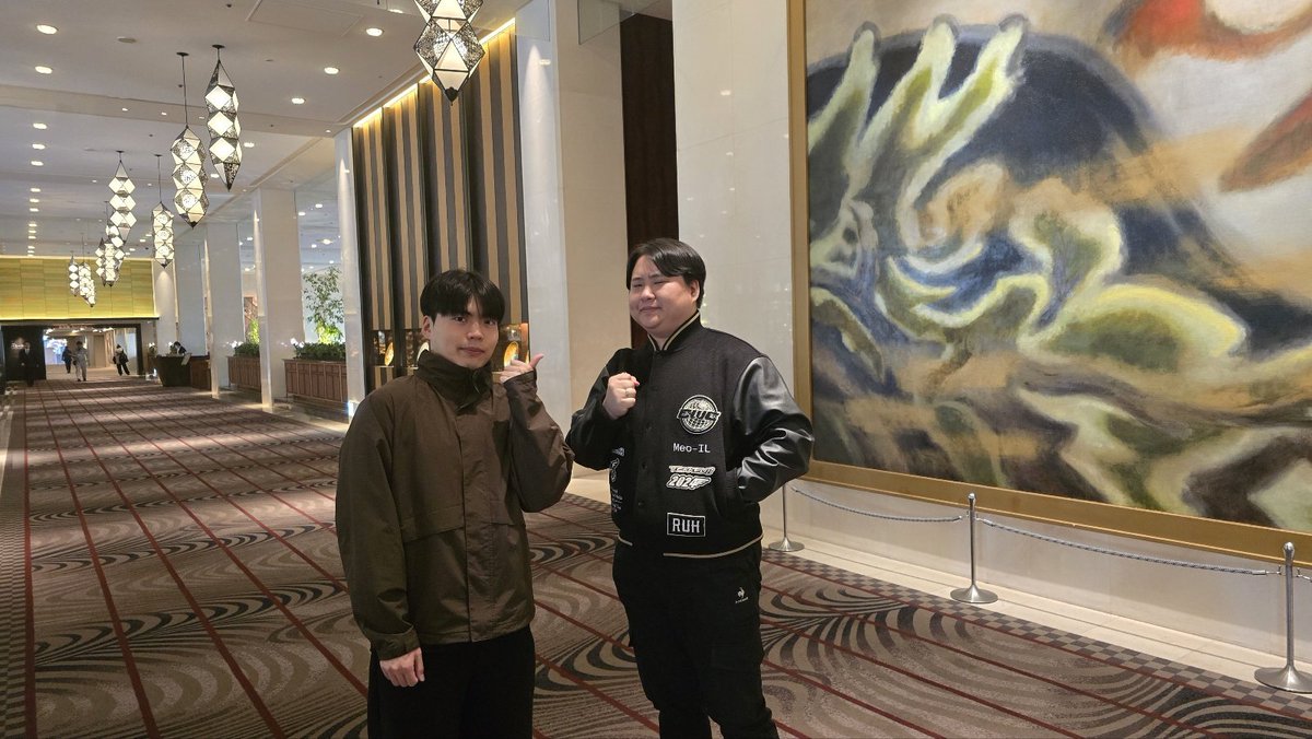tekkenUlsan's tweet photo. 2/4 KDF we are arrived Tokyo @
μ λμ°©νμ΅λλ€! λΌλ© λ©μ± μΏ μ±
#KDFWIN #BITEIT @WaMEOIL1 https://t.co/wPw7vCKful