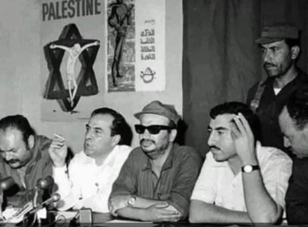 EretzIsrael's tweet photo. UN Secretary-General @antonioguterres in 1970's with his friends Yaser Arafat and Abu Jihad, the founders of the Palestinian terror organization of Fatah. #AntonioGuterres https://t.co/iXaxjMVvJg