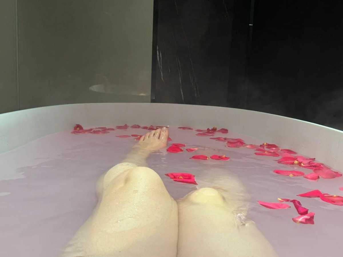 Taking a bath is really a pleasure and relaxing