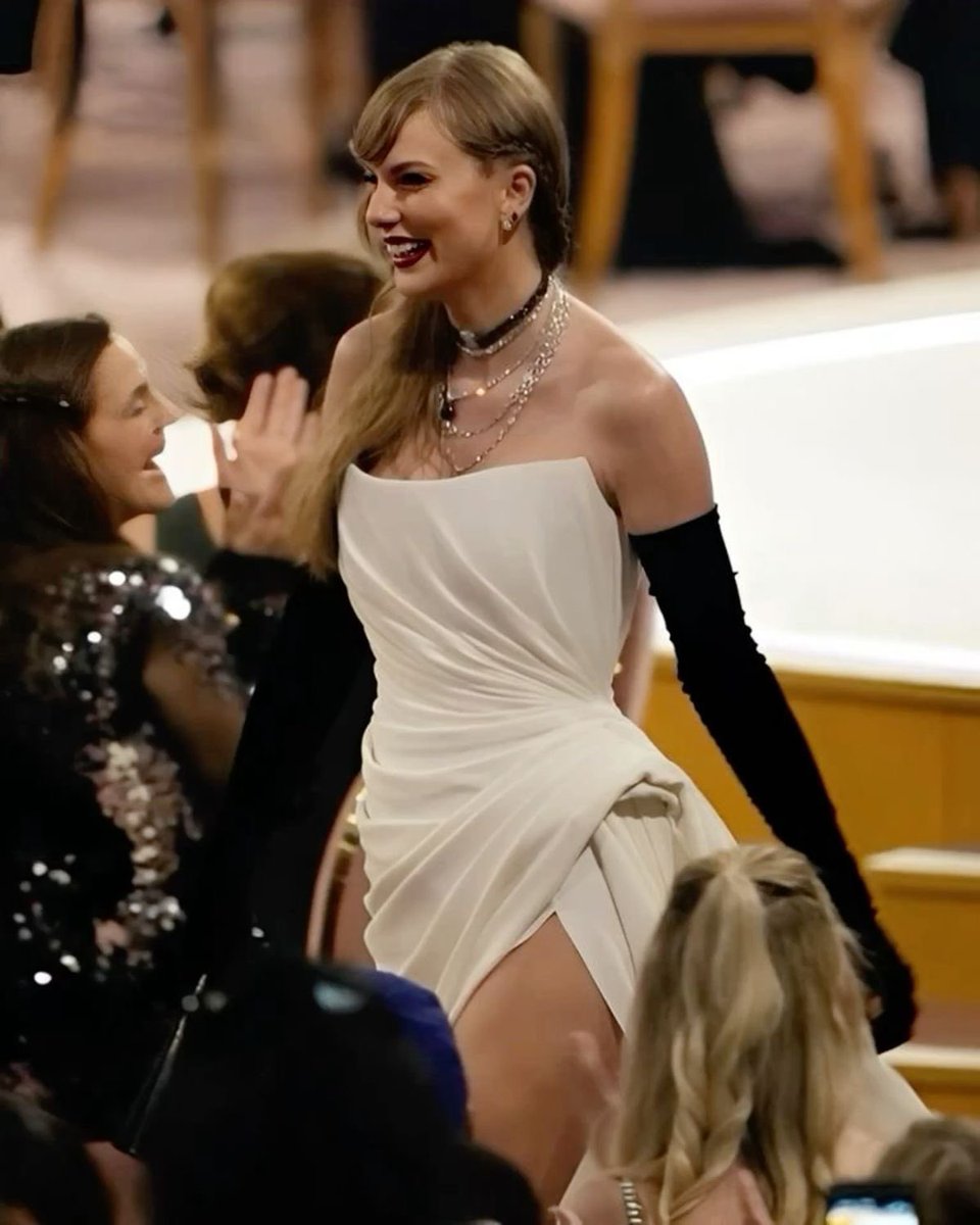 still thinking bout this outfit k bye