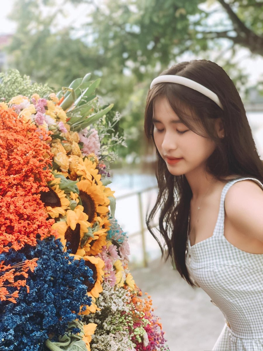 Wishing you the best in all your work endeavors. The simplicity with which this article explains complex subjects is a testament to the author's skill. Maryellen Poteete