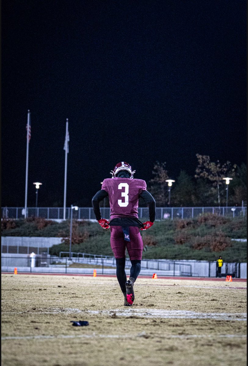 BraydenHapner's tweet photo. One game at a time‼️
11-0‼️
#WeDemBoyz @D_DUBB9 https://t.co/s8d1BYJmGx