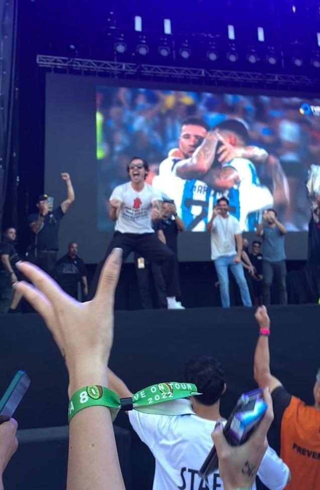 ͙֒ℳִֶָ ⁴⁴⁴ tweet media