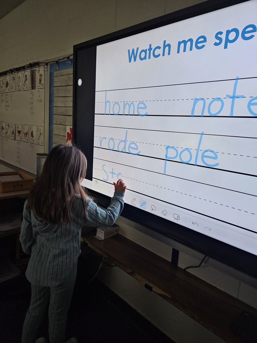 We love our Newline!! UFLI was next level with our screen!! <a href="/HumbleISD_GTE/">Greentree Elementary</a>  <a href="/UFLiteracy/">UF Literacy Institute</a>