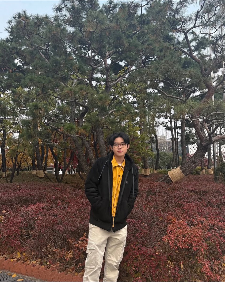 1stfon's tweet photo. korean ulzzang? #sandyourheart https://t.co/YH0RCPaq1r