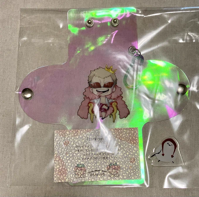 おたクラブさんからPVCクリアケース無料キャンペーンが届きましたオーロラ素材+紫のナスカンが凄く様とマッチして可愛い仕上がりにこういうグッズも華があっていいね#おたクラブでつくったよ 