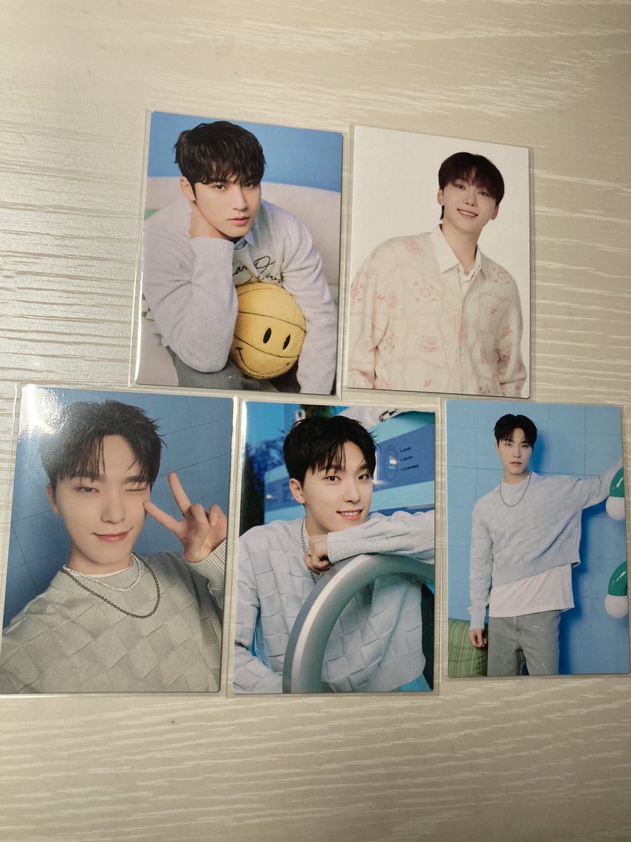 Cher✳︎ tweet media