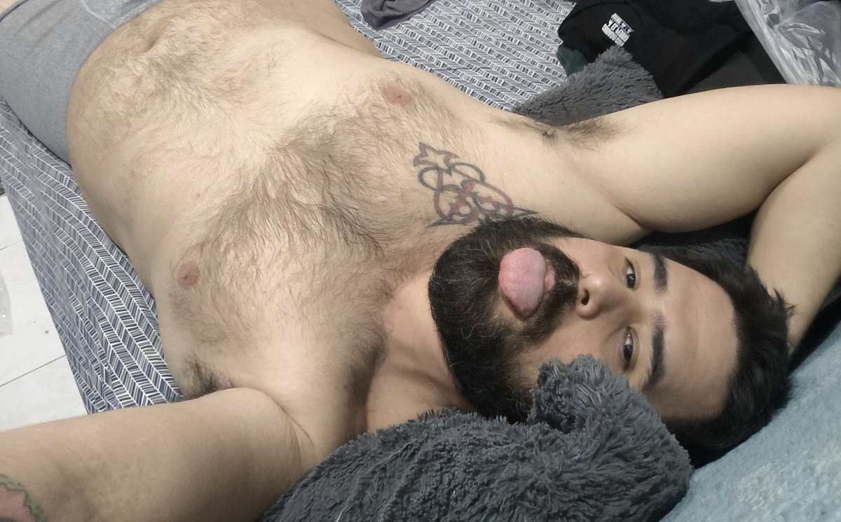 Hiwas21's tweet photo. Buenas noches a dormir temprano creo ... Si está foto llega a 10000 likes https://t.co/J3ptJF5UEW