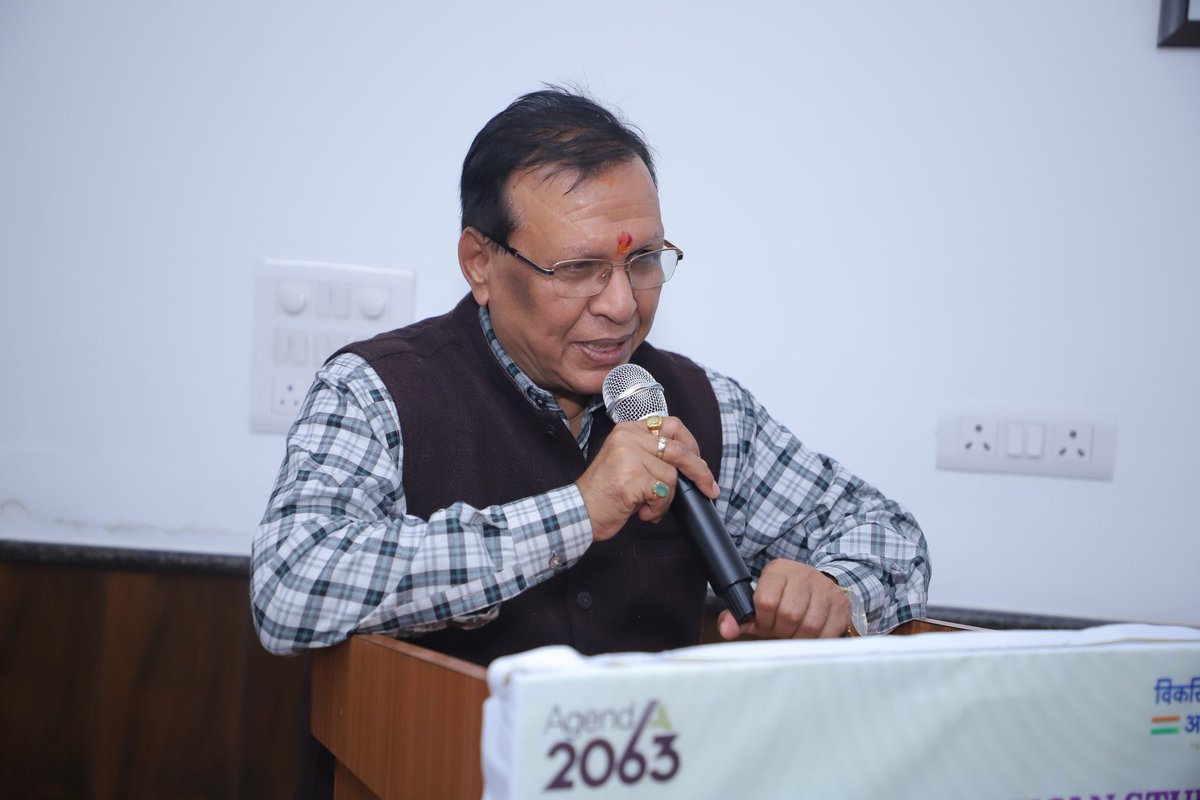 Prof. Balaram Pani, Dean of Colleges, University of Delhi as the Chief Guest at the Valedictory Session of International Conference on 'Viksit Bharat and Collective Self-Reliant Africa A Journey Together'.