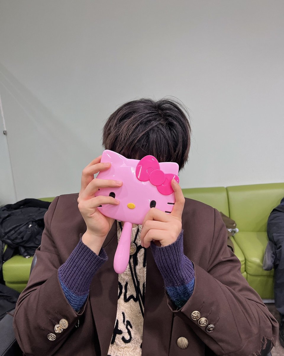 Dropping the suspense. It’s just me and Hello Kitty, no filters, no secrets—just raw, unapologetic cuteness.