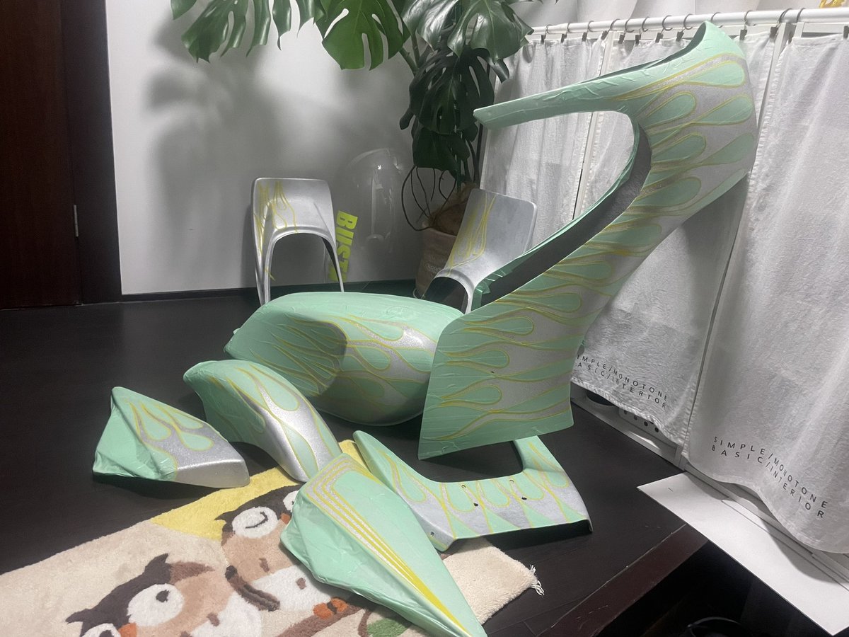ひろ custom paint tweet media