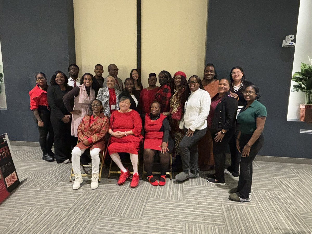 HadassahDaSW's tweet photo. The empowerment brunch was such a successful experience. So happy to have been a part of it. #bsusocialwork https://t.co/OEe8nCNTXX