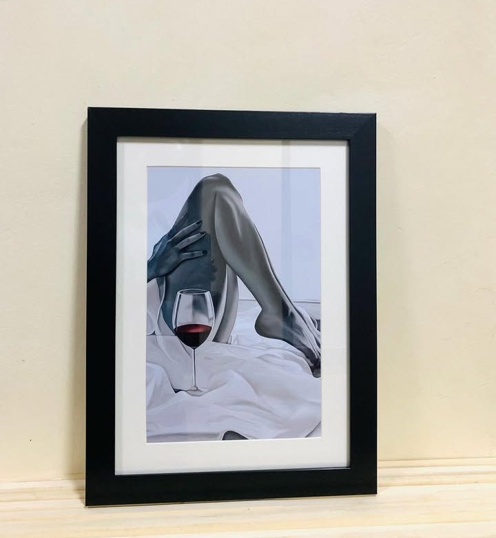 KylerEdge's tweet image. Transform your walls this festive season into a canvas of personality. Our bespoke frames and boards are crafted to help you tell your story, showcase your style, and make your space truly unforgettable.
wa.me/256703779656

#WallArtRevolution
#CustomFrames
#DecorativeBoards