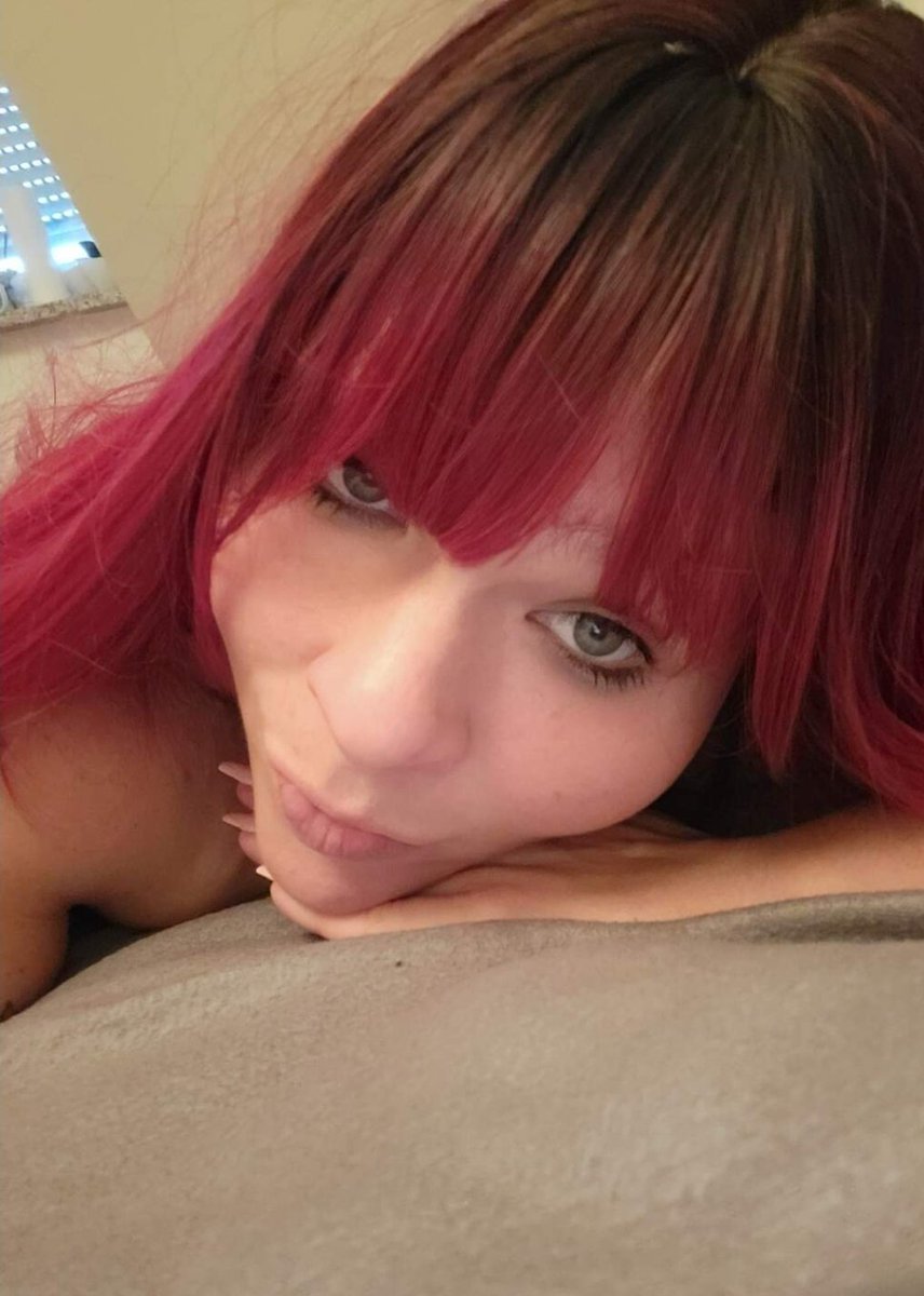 Guten Morgen ☕️ ihr Lieben .... ich wünsche euch allen einen wundervollen und erlebnisreichen Tag 💋

linktr.ee/bigbootyriderin

#tuesdayvibe #GoodMorning #Coffee #blueeyes