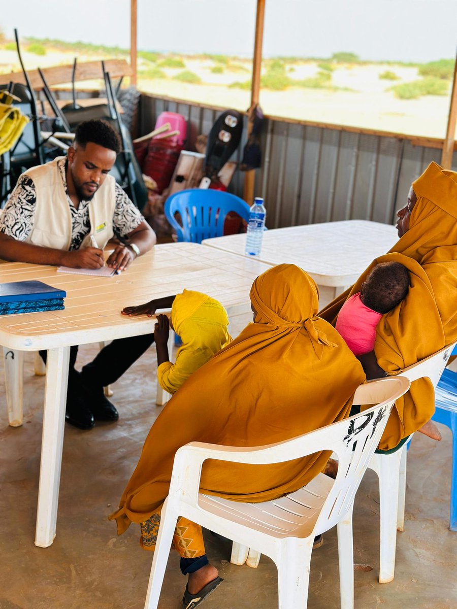 SEDHURO (@sedhuro) on Twitter photo Our dedicated social worker is on the ground, sharing vital information about child protection services and other SHF-funded projects with children and caregivers. Together, we're ensuring that everyone knows their rights and how to access support.
Thank you,<a href="/shf_somalia/">Somalia Humanitarian Fund</a> Our dedicated social worker is on the ground, sharing vital information about child protection services and other SHF-funded projects with children and caregivers. Together, we're ensuring that everyone knows their rights and how to access support.
Thank you,<a href="/shf_somalia/">Somalia Humanitarian Fund</a>