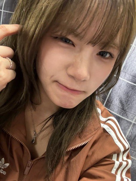 so cute

#도은 #DOEUN #YOUNGPOSSE