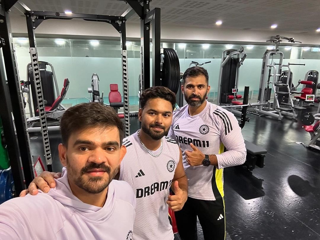 RishabhPant17's tweet photo. Progress over perfection 🤷‍♂️
#RP17 https://t.co/JzQvyvzmIW
