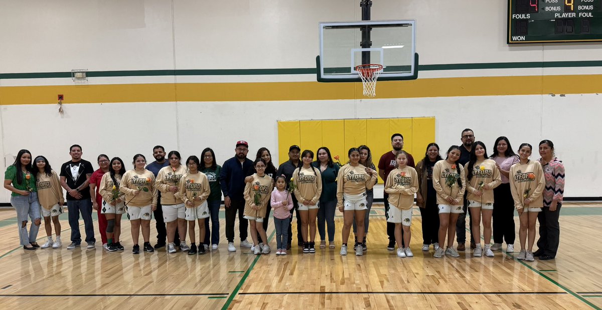 CoAcHTeEHooPs's tweet photo. MS Parents Night 8B… Thank you for your continued support of the MS GBB program. https://t.co/Te5066TYBE