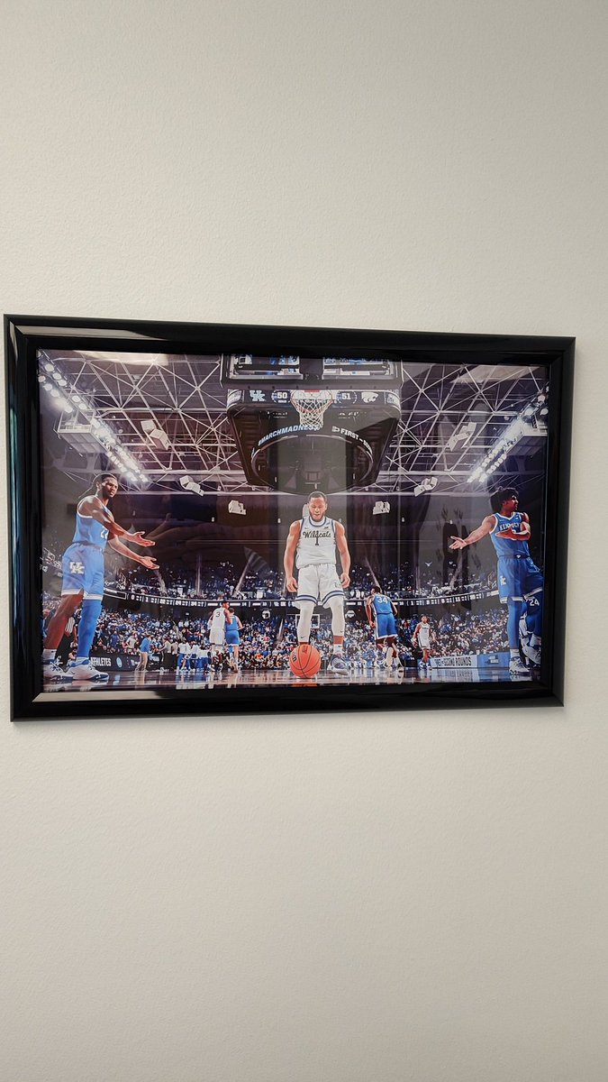 jaywelby34's tweet image. Love to see it!!!!!  Have you in my office to remind me every day to put in full effort all the time!