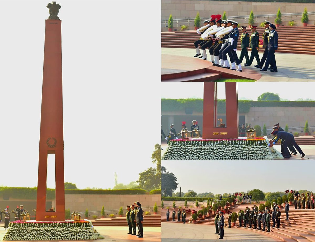 salute2soldier's tweet photo. With #IndianNavy celebrating #NavyDay at Puri in Odisha on #04December,the valiant service and supreme sacrifice of #Bravehearts was honoured in a solemn #WreathLaying ceremony at #NationalWarMemorial in which Gen Anil Chauhan,#CDS & Service Chiefs paid homage at #AmarJawanJyoti. https://t.co/N0BYmQtzZu