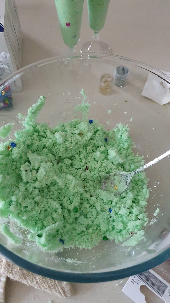 Getting ready for Santa' s Lab Sydney yesterday for STEM Sisters