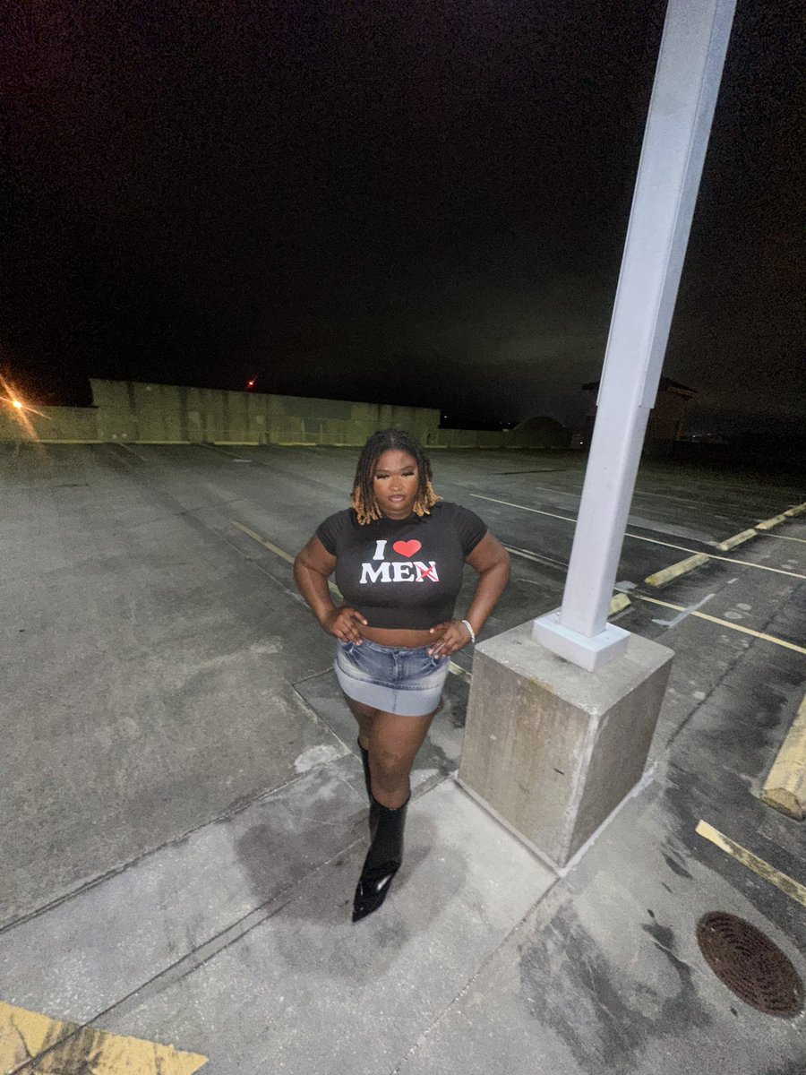 SarrahNae's tweet photo. I LOVEEE MEEE SOME MEE😌 https://t.co/lvuWxx65if