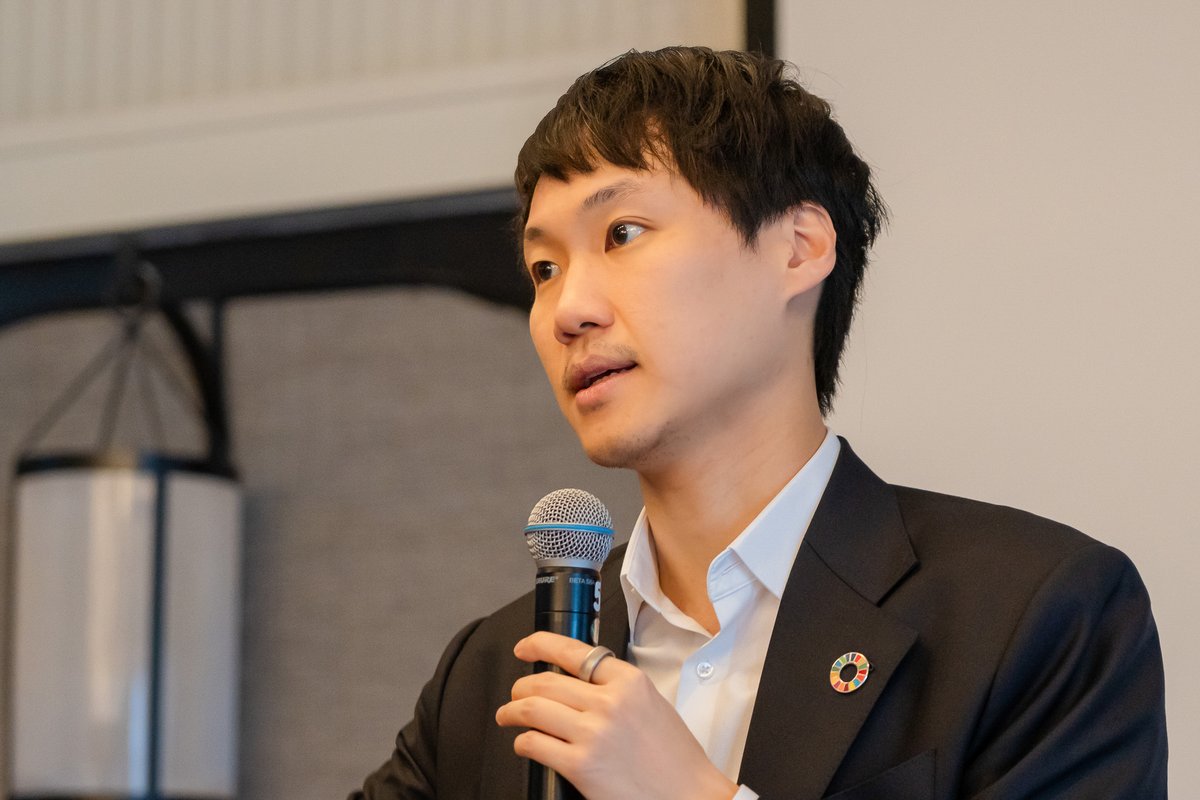 toppjirayut's tweet image. บรรยากาศในหลักสูตร AI Essentials for Entrepreneurs รุ่น 4 จัดโดย Digital Tips สำหรับในครั้งนี้ผมได้ร่วมใน Sharing Session เพื่อบรรยายเกี่ยวกับการใช้ AI ในภาคธุรกิจครับ 

#DigitalTips #ToppJirayut #ท๊อปจิรายุส
