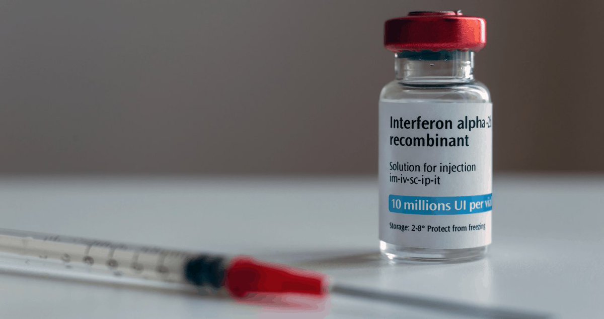 Producidos naturalmente por una amplia gama de especies, incluidos los humanos, fueron descubiertos por primera vez a finales de la década de 1950. En concreto en 1957 suponiendo un pilar básico en el conocimiento de las citocinas.

INTERFERÓN