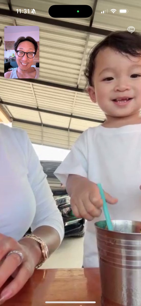 hashinary's tweet image. 初登校後の息子の笑顔