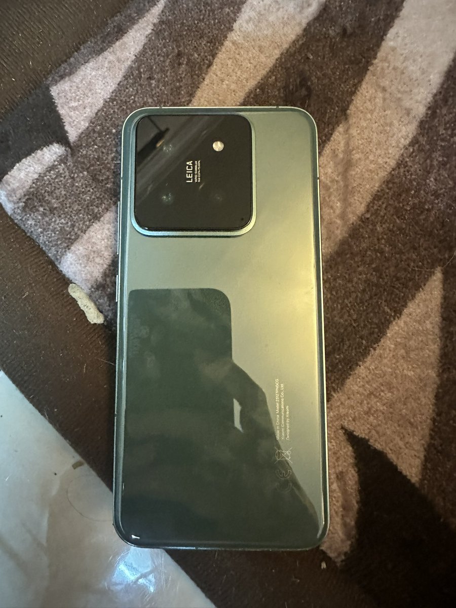 _Arifizman's tweet photo. Hai WTS xiomi 14 512 my set good condition baru 2 bulan guna and still under warranty 10 bulan Rm2800 nego https://t.co/IvKn5AkfcV