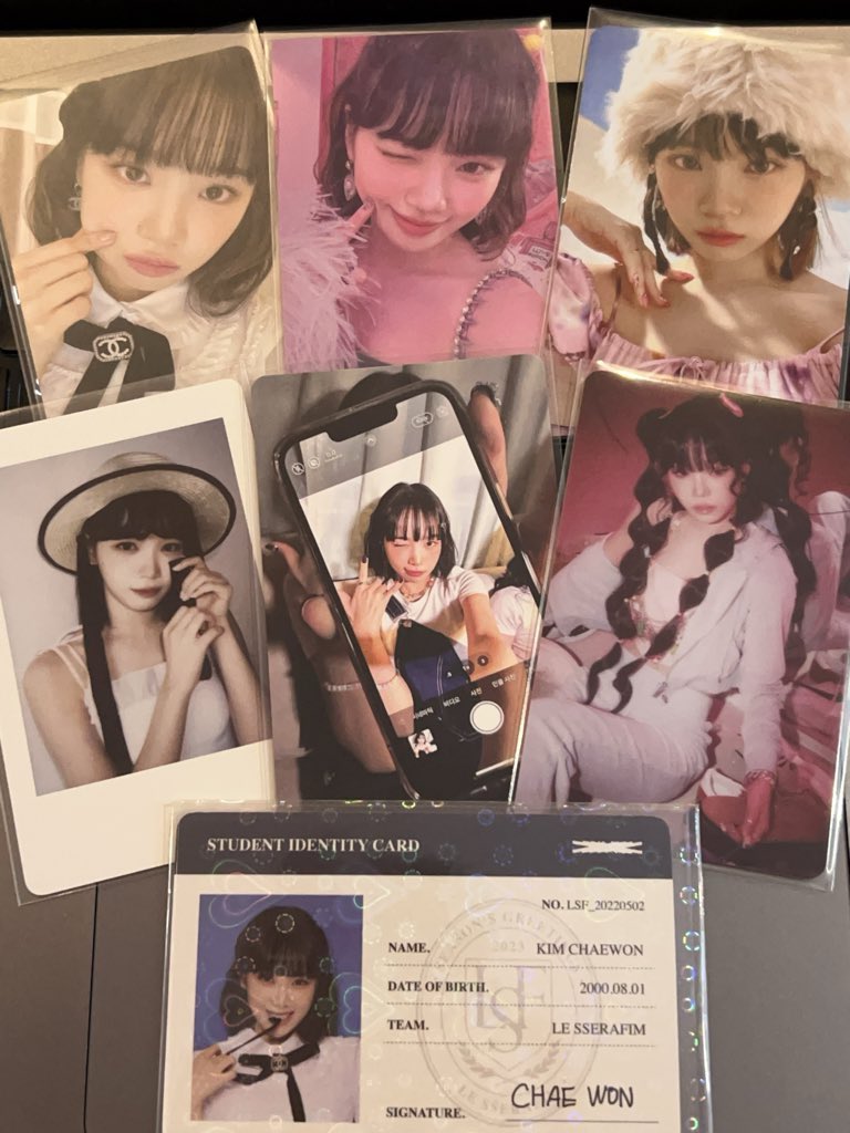 sumicart's tweet photo. wts lfb ph

chaewon set 
₱850 + pf &amp; sf
1 week dop w 20% dp or payo
loc mm, flash/ggx/sdd
x sensi &amp; no rush shipping

# lesserafim seasons greetings 2023 fearless weverse japan lucky draw photocard pc https://t.co/7ImL3uVbVE
