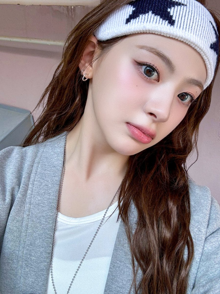 𝐒eeun. tweet media